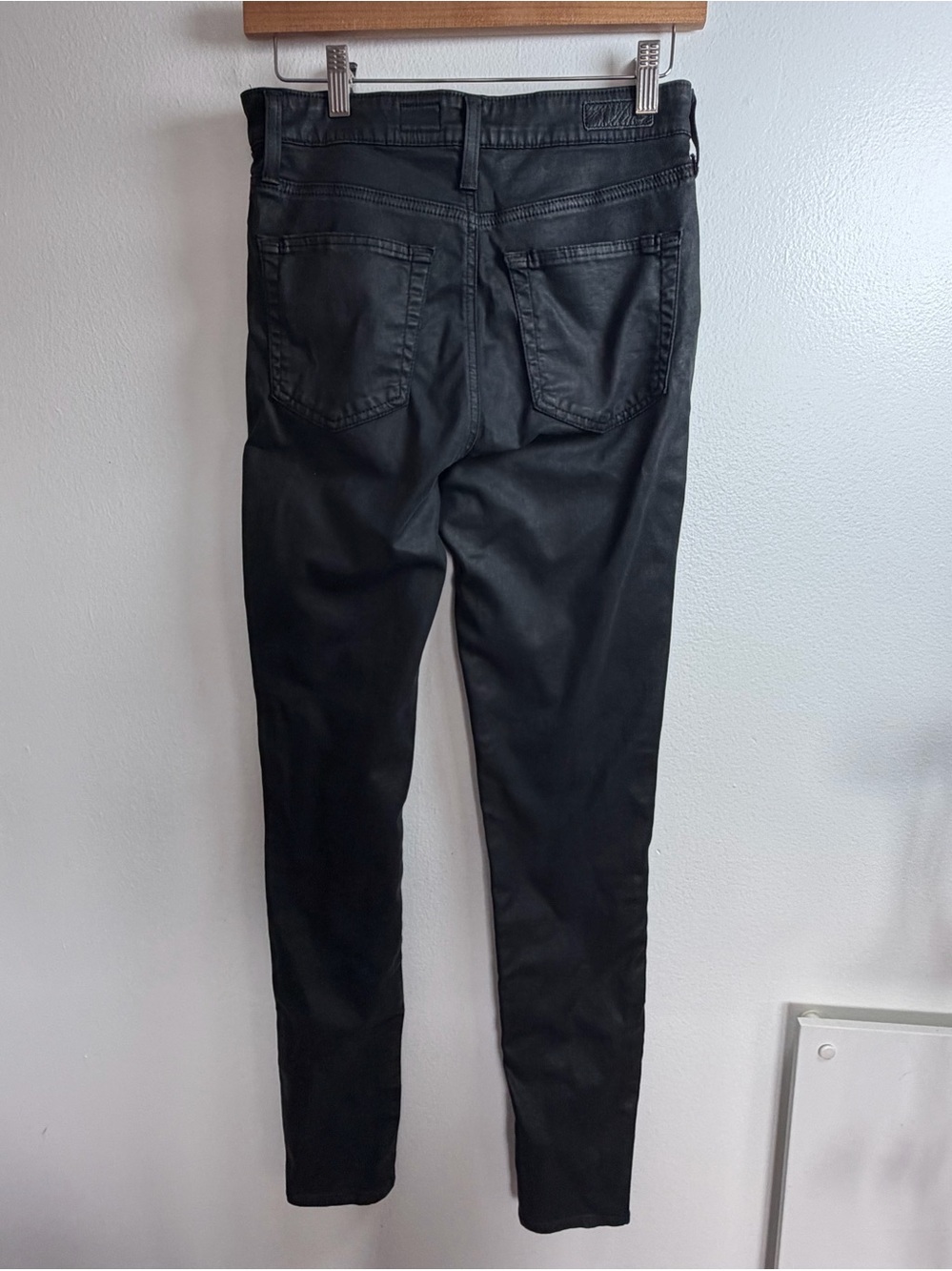 AG Adriano Goldschmied The Mila Jeans 28R Black Coated High Rise Skinny Pants - Picture 4 of 9
